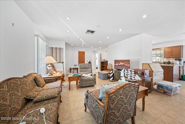 765 Cleaves Street SE, Palm Bay, FL 32909