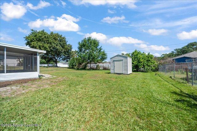 765 Cleaves Street SE, Palm Bay, FL 32909
