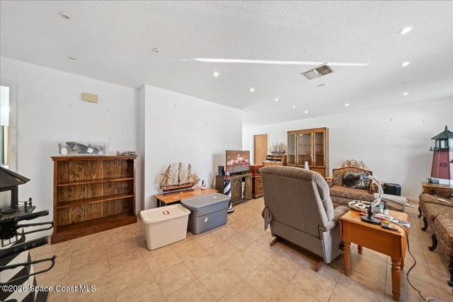 765 Cleaves Street SE, Palm Bay, FL 32909