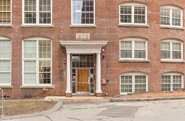 256-C Market St 3203, Lowell, MA 01852