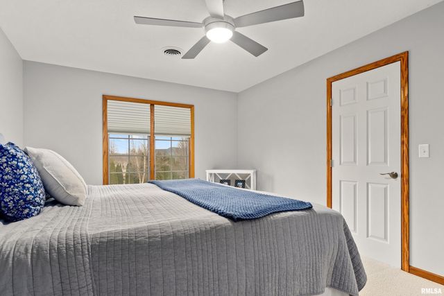 3316 SHERIDAN Road, Pekin, IL 61554