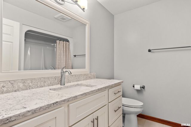 3316 SHERIDAN Road, Pekin, IL 61554