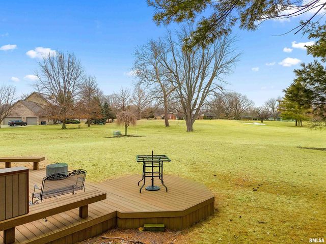 3316 SHERIDAN Road, Pekin, IL 61554