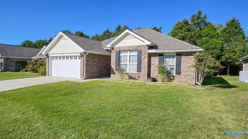 111 Artesian Lane, Madison, AL 35758
