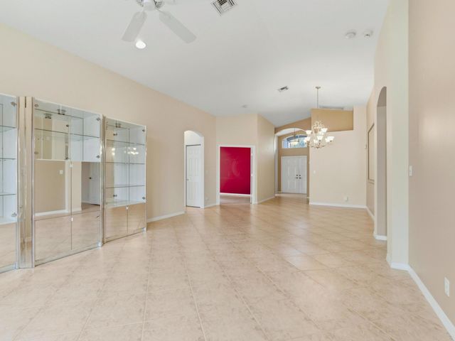 7631 Caprio Drive, Boynton Beach, FL 33472