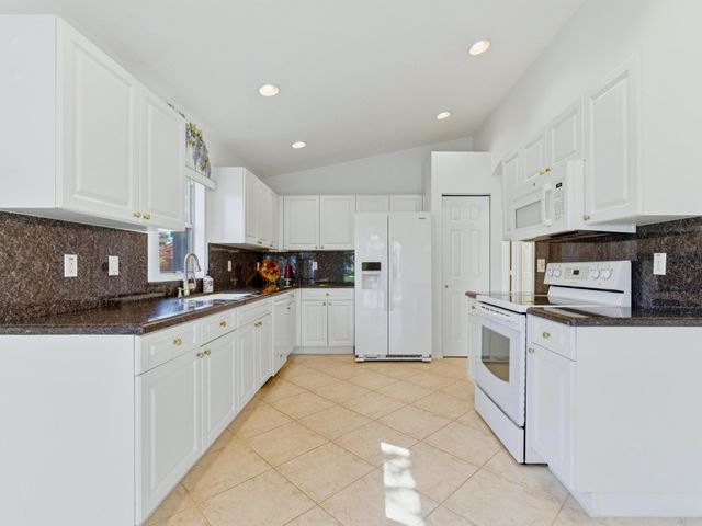 7631 Caprio Drive, Boynton Beach, FL 33472