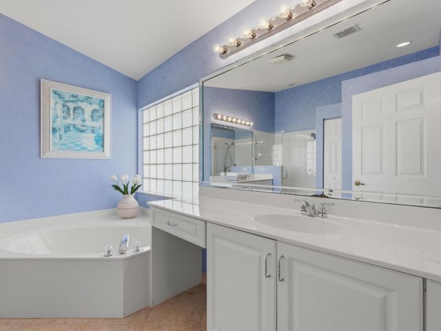 7631 Caprio Drive, Boynton Beach, FL 33472