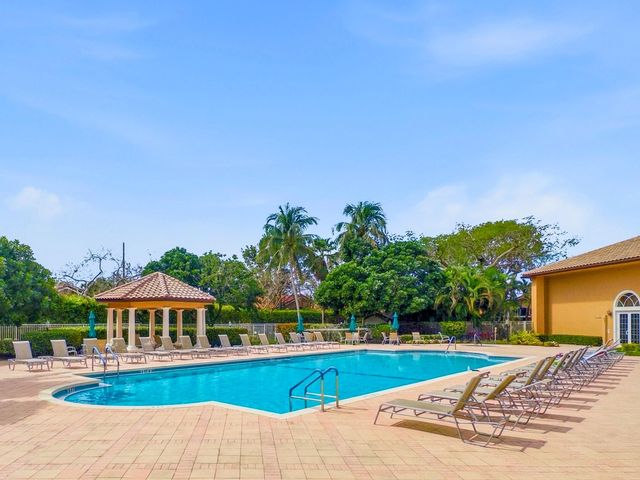 7631 Caprio Drive, Boynton Beach, FL 33472