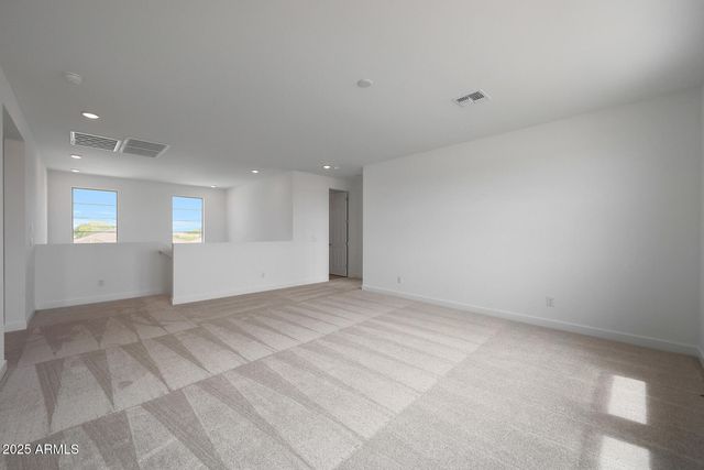 315 W Flax Drive, San Tan Valley, AZ 85140