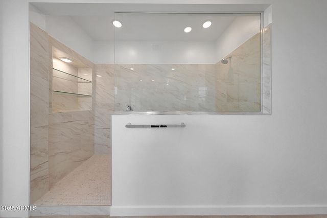 315 W Flax Drive, San Tan Valley, AZ 85140