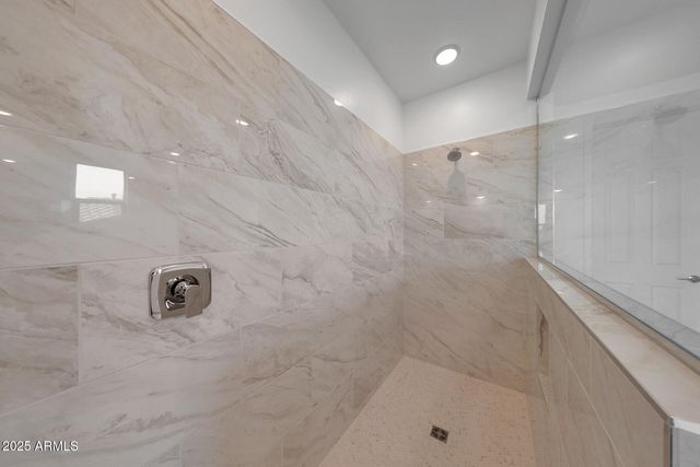 315 W Flax Drive, San Tan Valley, AZ 85140