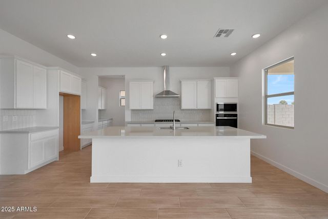 315 W Flax Drive, San Tan Valley, AZ 85140