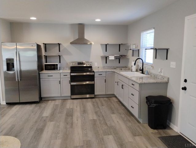 3941 PROMISE LAND RD, Appomattox, VA 24522