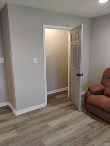 3941 PROMISE LAND RD, Appomattox, VA 24522