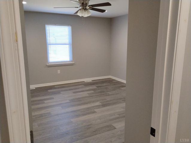 3941 PROMISE LAND RD, Appomattox, VA 24522