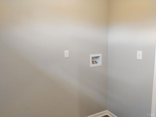 3941 PROMISE LAND RD, Appomattox, VA 24522