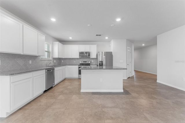 9642 SUMMERS CAY CIRCLE, Thonotosassa, FL 33592