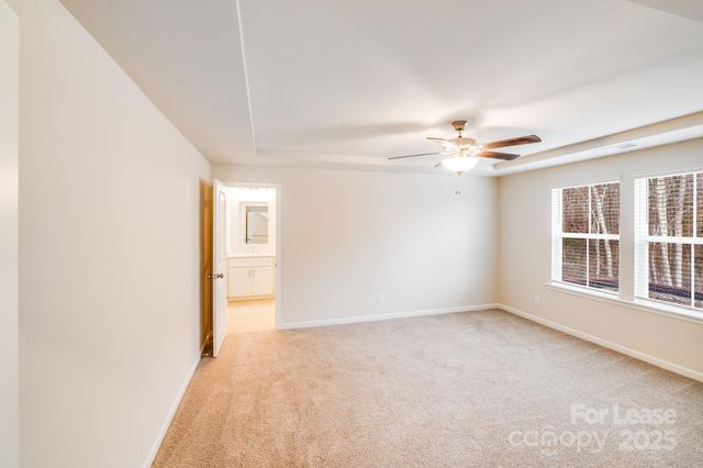 2019 Sadler Woods Lane, Charlotte, NC 28214