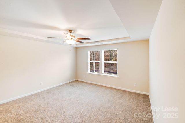 2019 Sadler Woods Lane, Charlotte, NC 28214