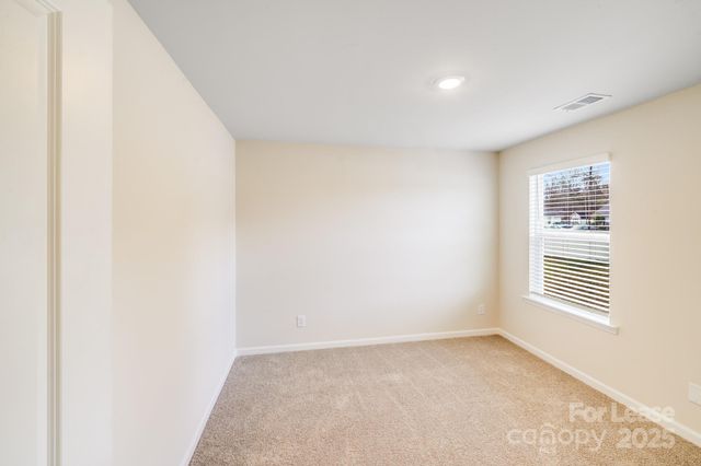 2019 Sadler Woods Lane, Charlotte, NC 28214