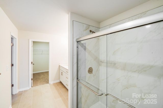 2019 Sadler Woods Lane, Charlotte, NC 28214