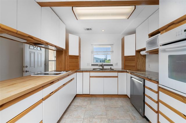 2700 N BEACH ROAD D203, Englewood, FL 34223