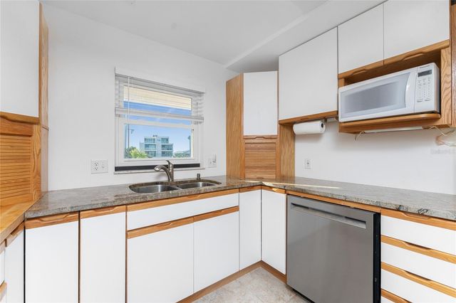 2700 N BEACH ROAD D203, Englewood, FL 34223