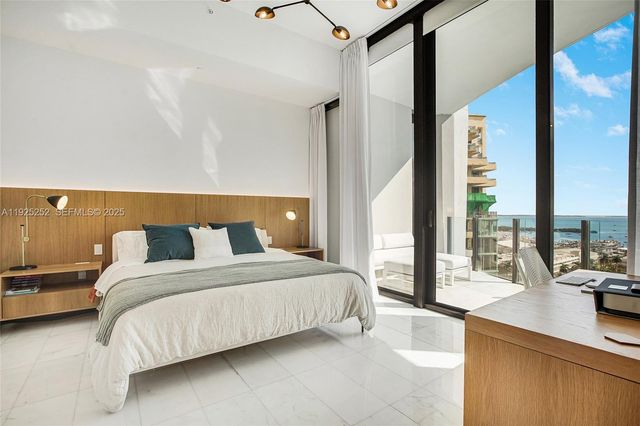 2821 S Bayshore Dr 15C, Miami, FL 33133