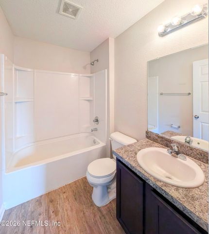 8441 MCGIRTS VILLAGE Lane, Jacksonville, FL 32210