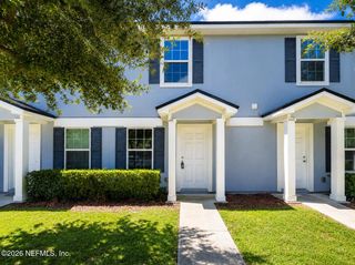 8441 MCGIRTS VILLAGE Lane, Jacksonville, FL 32210