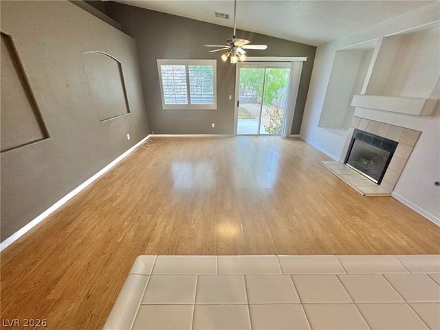 1396 Dragon Rock Drive, Henderson, NV 89052