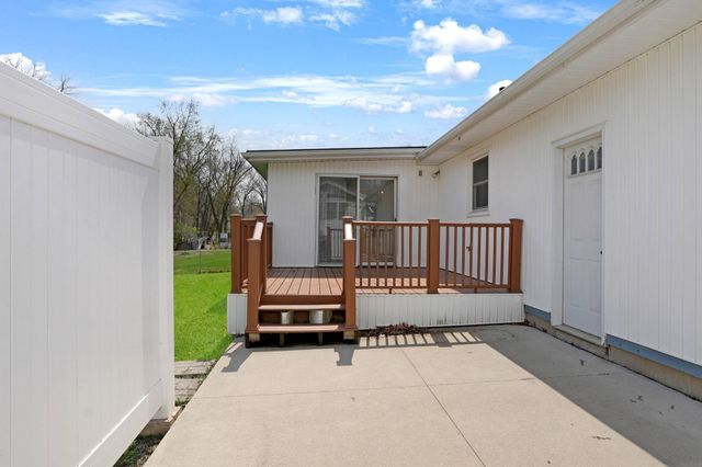 115 Helen Road, Waterloo, IA 50701