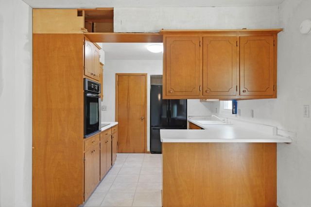 115 Helen Road, Waterloo, IA 50701