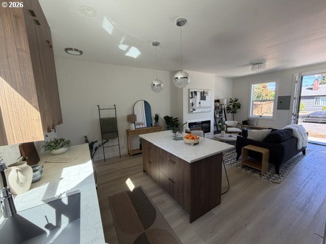 4578 Se Carlton, Portland, OR 97206
