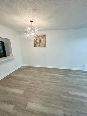 120 Sparrow Drive 115, Royal Palm Beach, FL 33411
