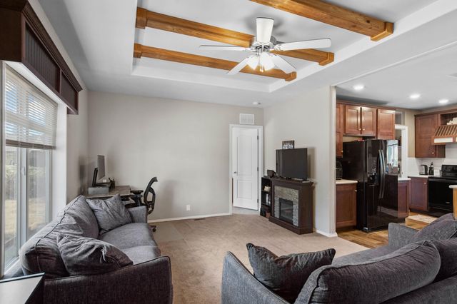 212 S Junction Avenue, Cave Junction, OR 97523