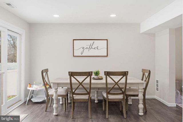 415 ACORN RD, Mount Laurel, NJ 08054