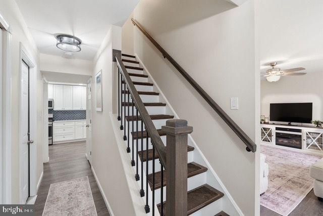 415 ACORN RD, Mount Laurel, NJ 08054