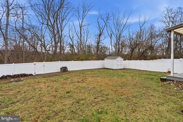 415 ACORN RD, Mount Laurel, NJ 08054