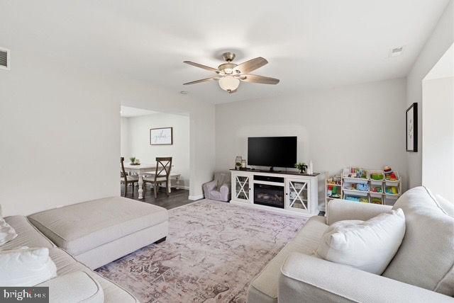 415 ACORN RD, Mount Laurel, NJ 08054