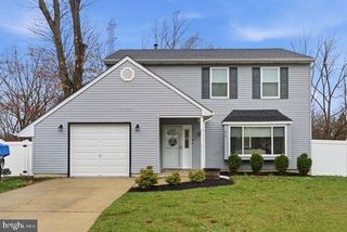 415 ACORN RD, Mount Laurel, NJ 08054