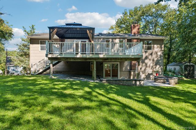 56 Sandy Hollow Road, Northport, NY 11768