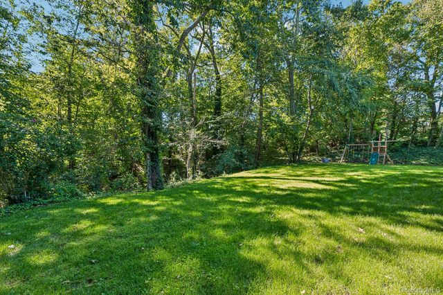 56 Sandy Hollow Road, Northport, NY 11768