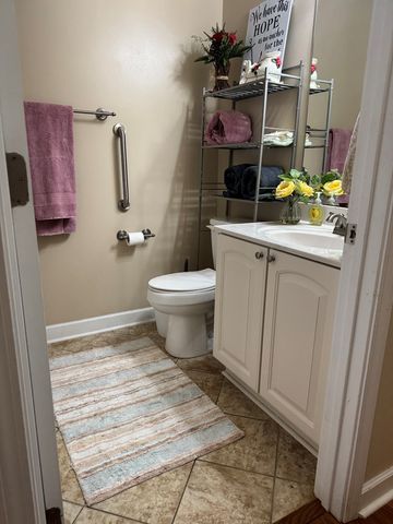 317-2 Hidden Creek Circle, Dothan, AL 36301