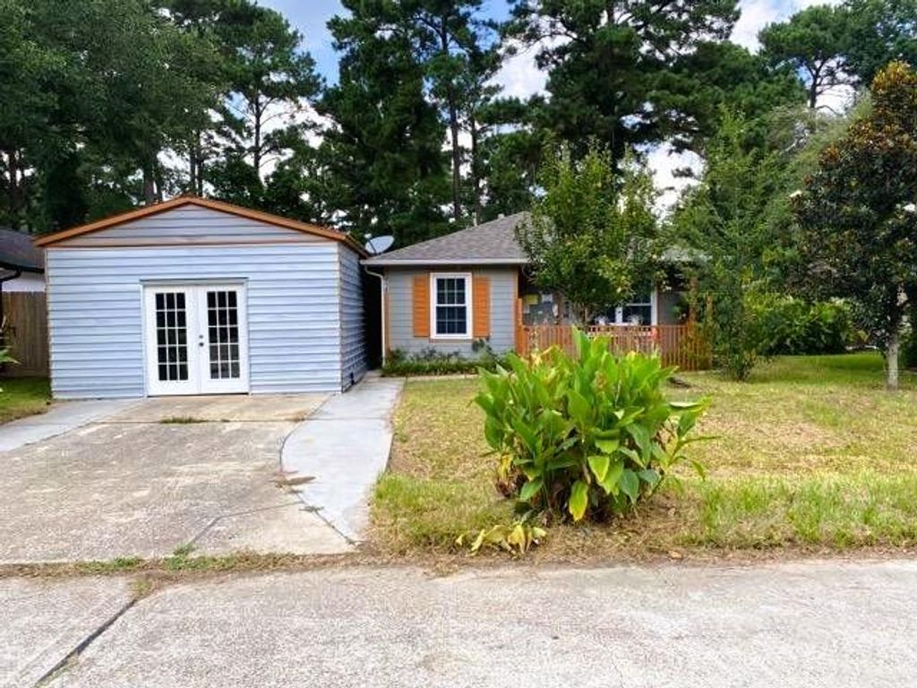 910 Lovett Court, Tomball, TX 77375