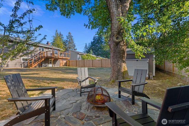 22704 38th Avenue W, Mountlake Terrace, WA 98043