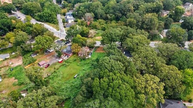 888 Hollywood NW Road, Atlanta, GA 30318