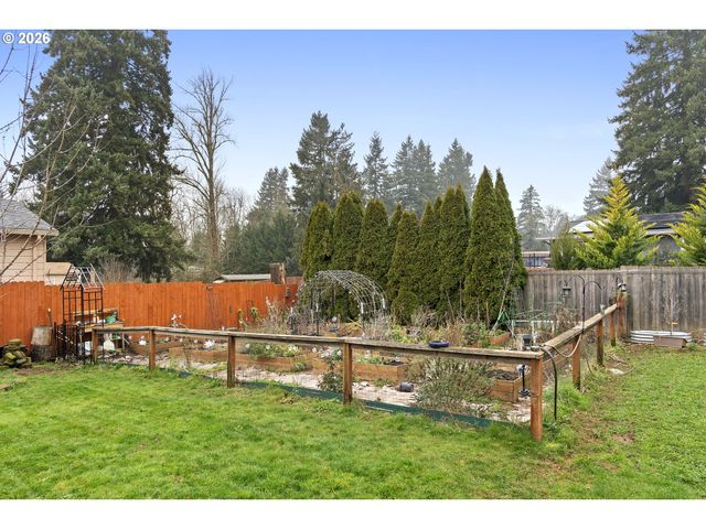 13177 MOCCASIN Way, Oregon City, OR 97045