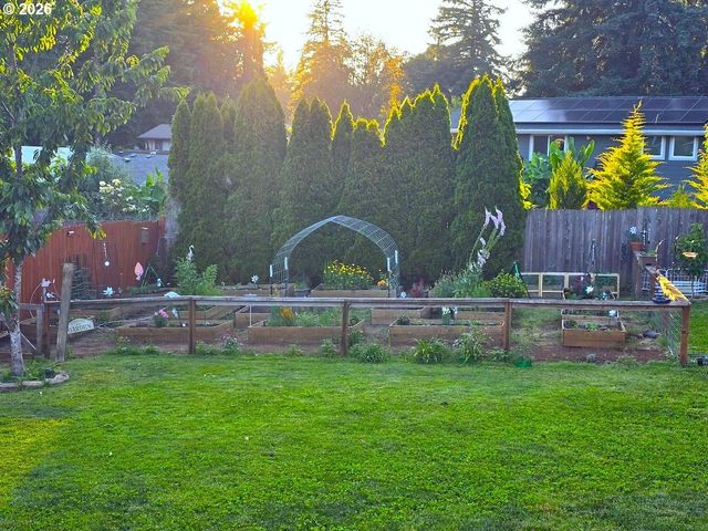 13177 MOCCASIN Way, Oregon City, OR 97045