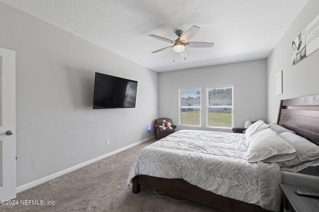 11595 DUNNS CROSSING Drive, Jacksonville, FL 32218